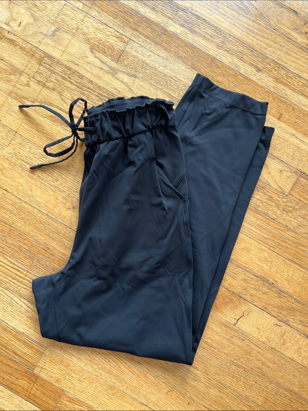Lululemon Stretch High Rise 7/8 Pant Size 4